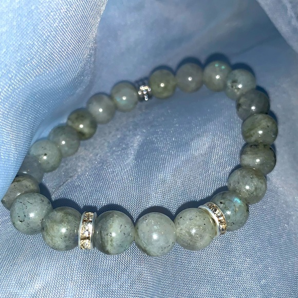 🪬2/$20🪬New✋🏼Made 8mm Natural Flashy⚡️Labradorite Healing Stretch Bracelet - Picture 6 of 15